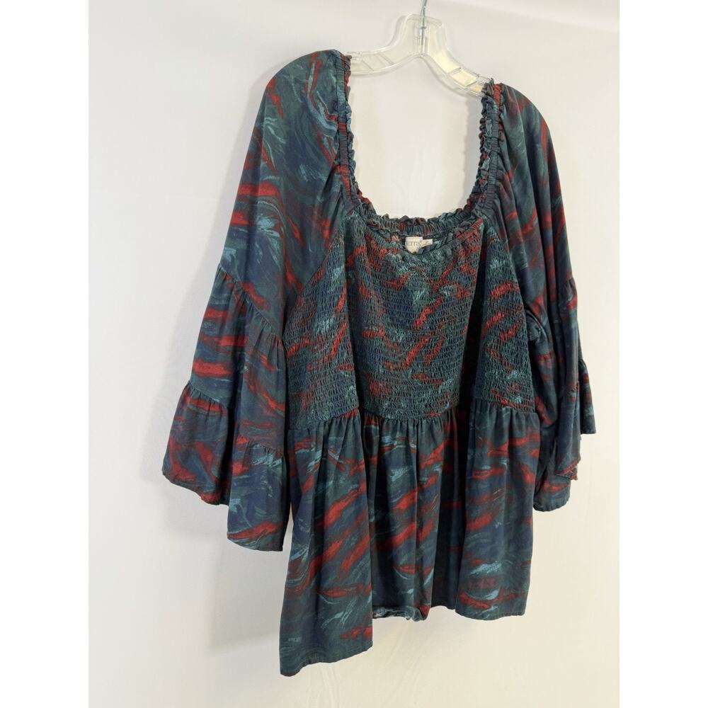 Terra & Sky Blouse Womens 3X 24/26 Blue Red Smocked Short Bell Sleeve Boho - Picture 3 of 10